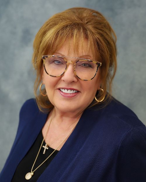 Kelly Vegter- Assistant Treasurer